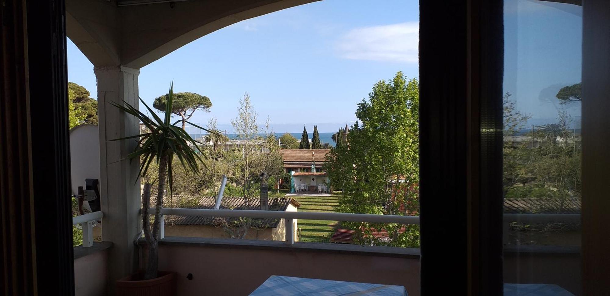 Appartement Vista Mare, 100mt Dall'ospedale Pediatrico, A 200mt Dal Mare, 1h Da Roma Termini